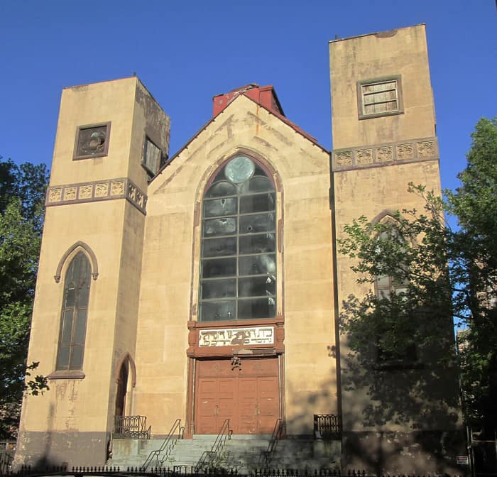 Frente de la sinagoga Beth Hamedrash Hagodol, en Norfolk Street