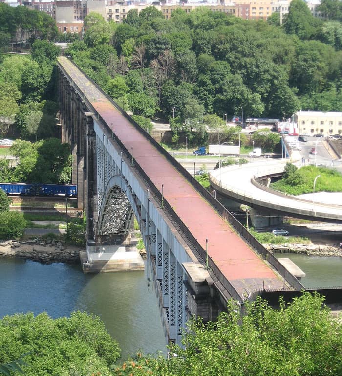 El High Bridge cruzando el río Harlem entre Manhattan y el Bronx
